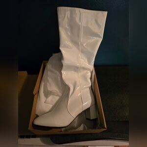 Never Worn, Still In Box White Patent Leather GoGo Boots, Sz 41